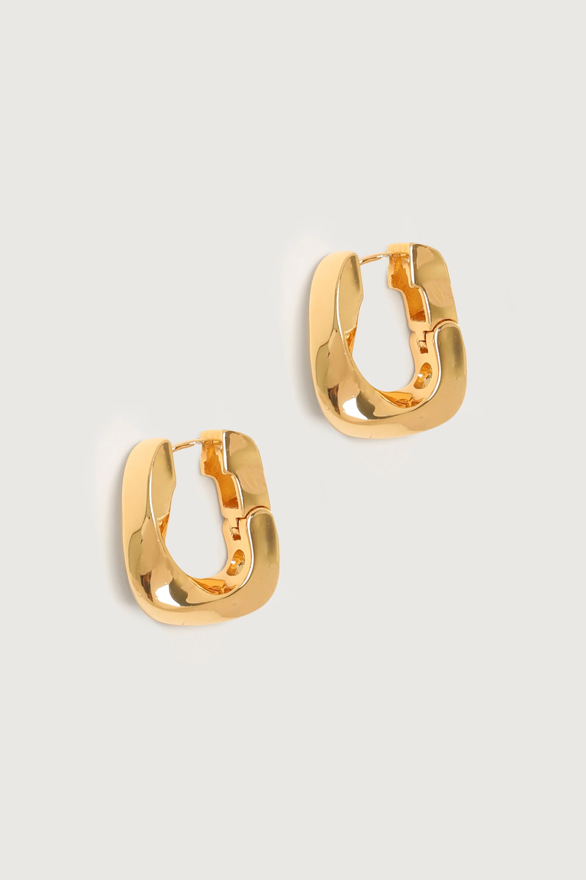 ABSTRACT HOOP EARRINGS - Image 3
