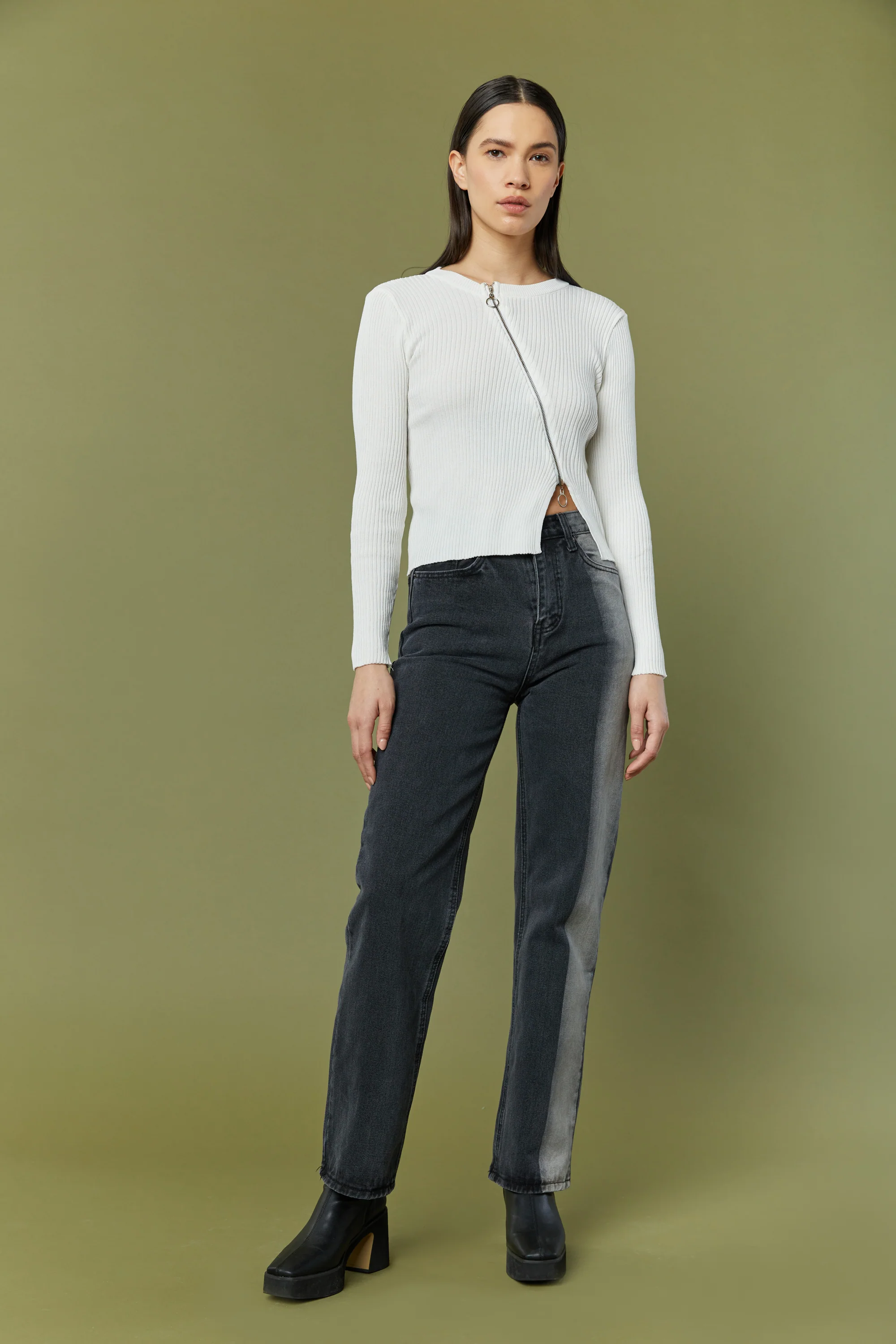 ASYMMETRICAL ZIP FRONT TOP - Image 5