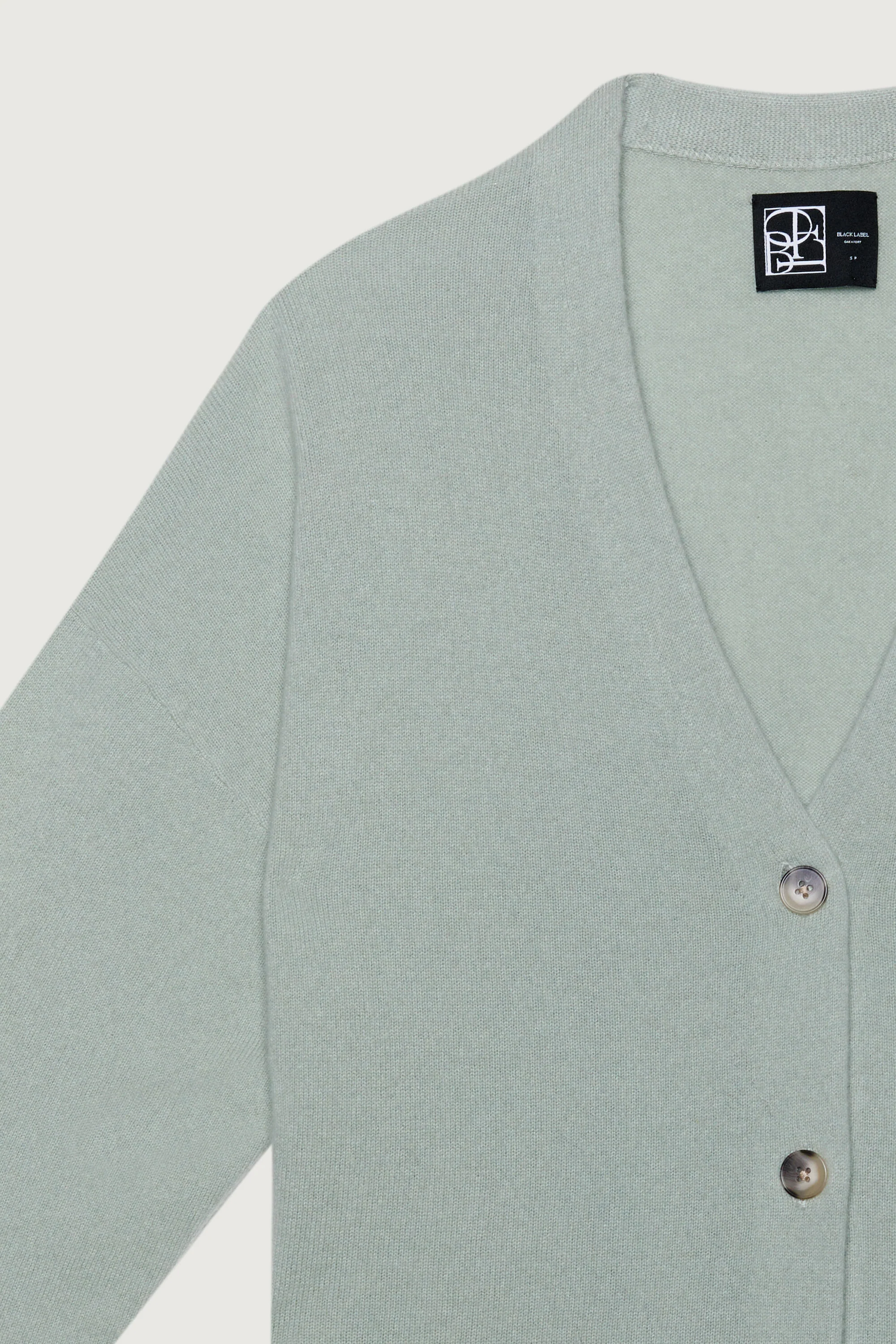 100% CASHMERE CARDIGAN - Image 17