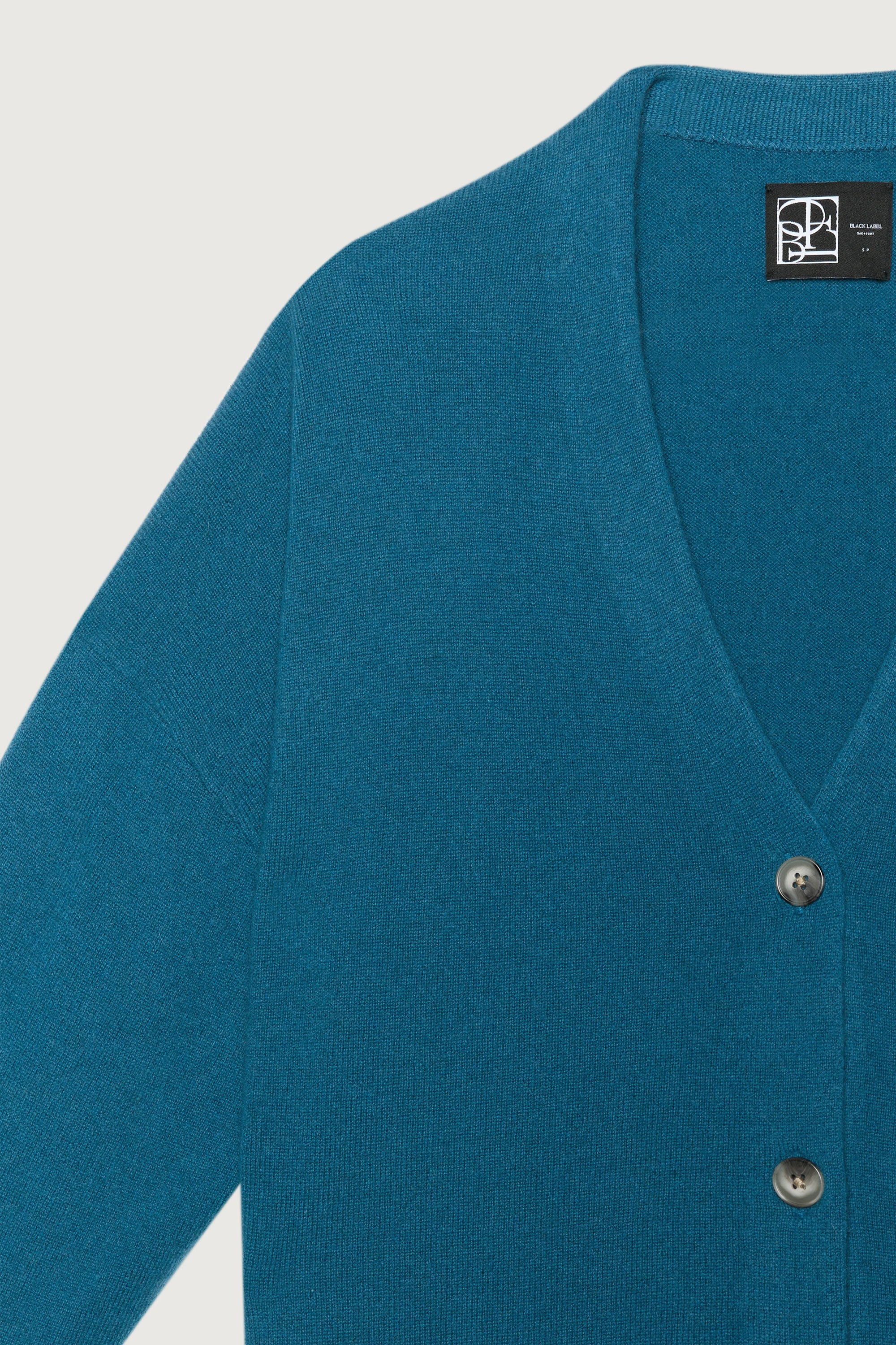 100% CASHMERE CARDIGAN - Image 9