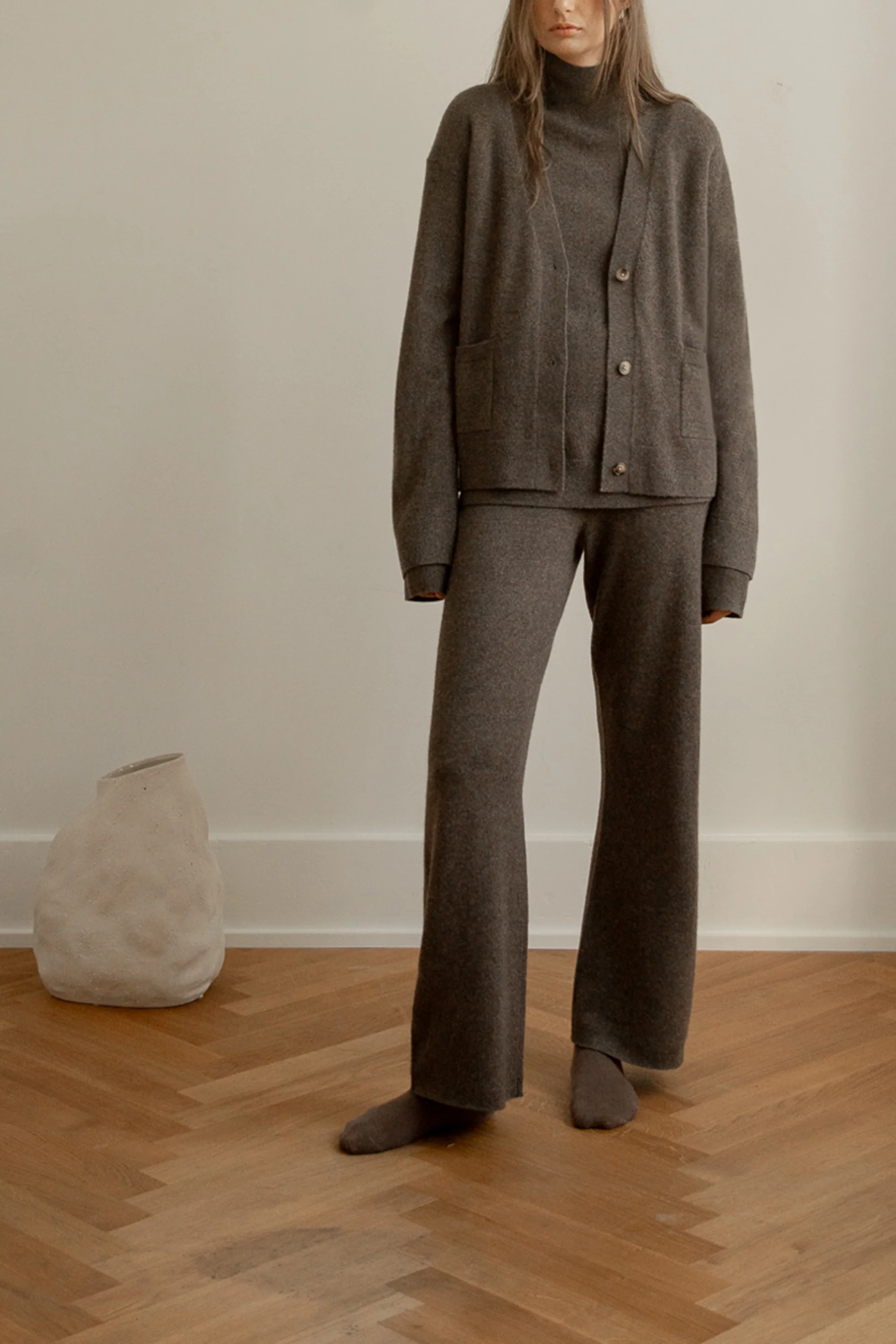 100% CASHMERE CARDIGAN - Image 5