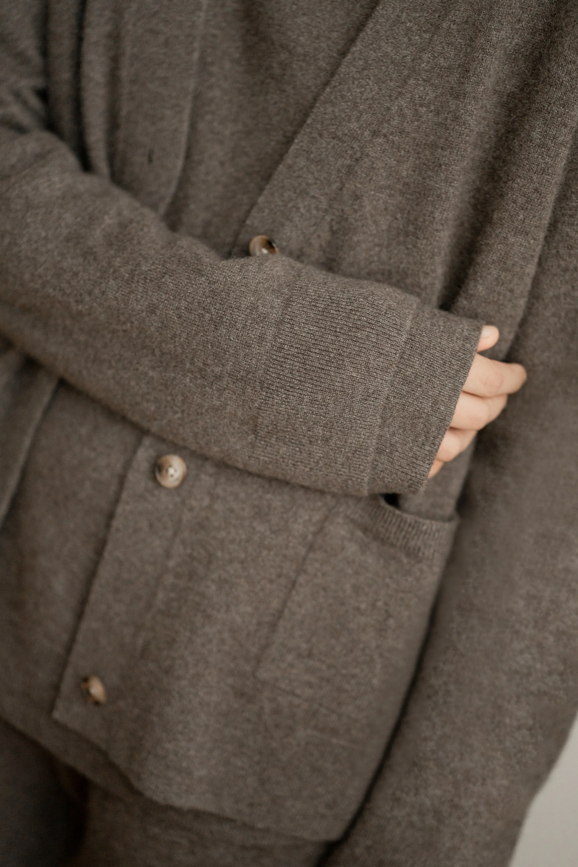 100% CASHMERE CARDIGAN - Image 6