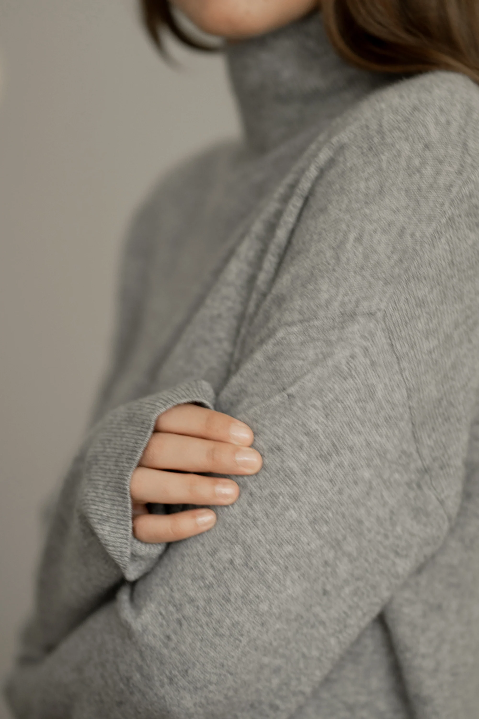 100% CASHMERE TURTLENECK SWEATER - Image 9