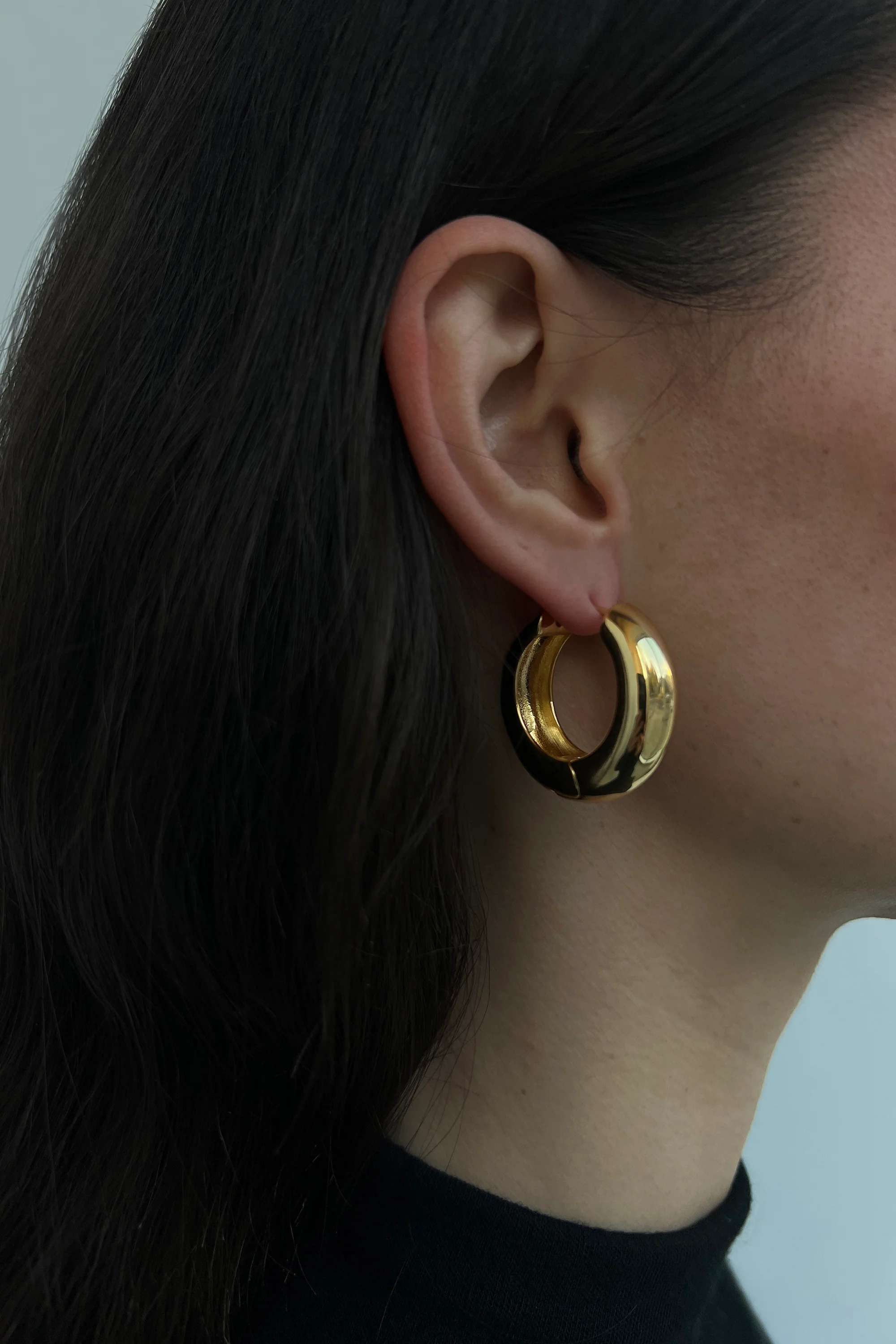 CHUNKY HOOP EARRINGS - Image 5