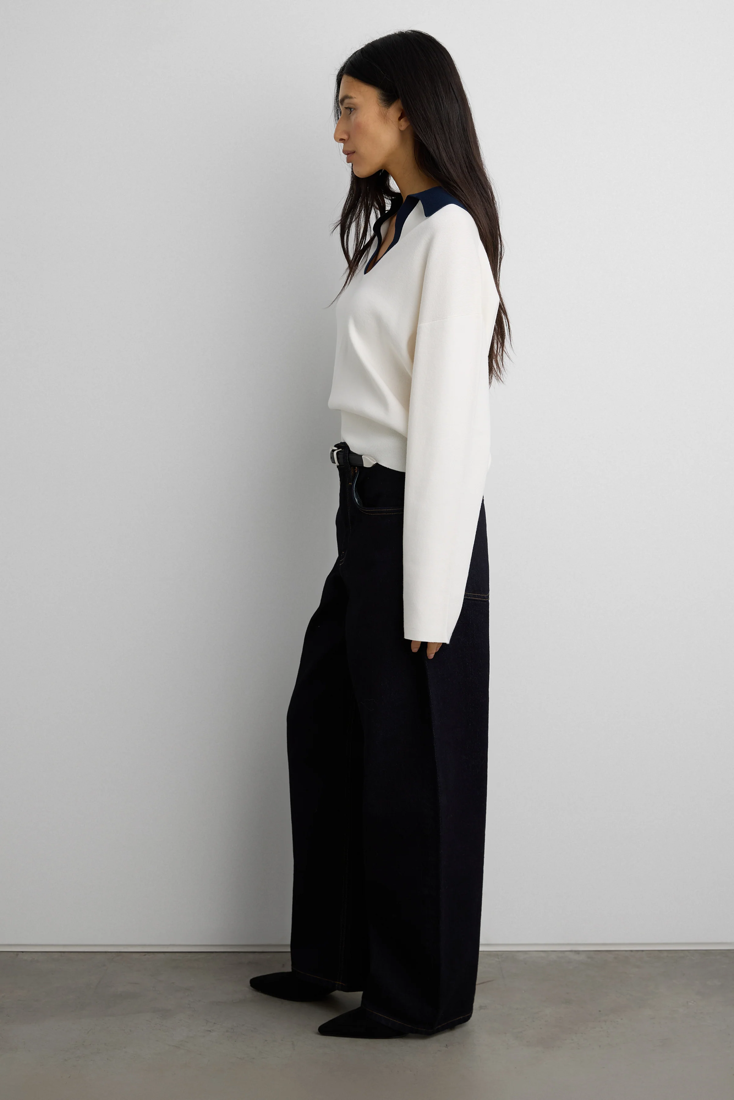 CONTRAST COLLARED SWEATER - Image 8