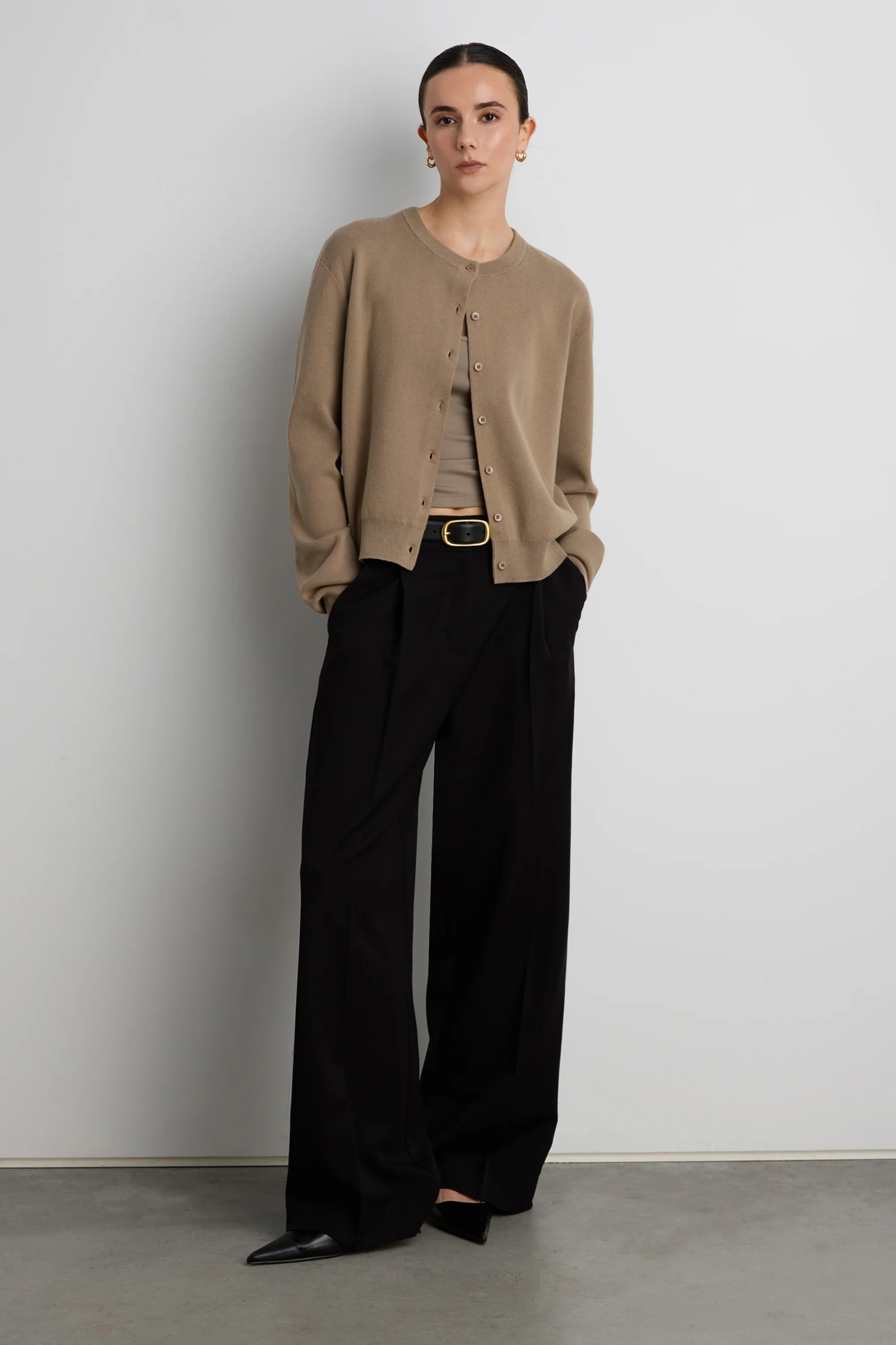 BUTTON UP CARDIGAN - Image 13