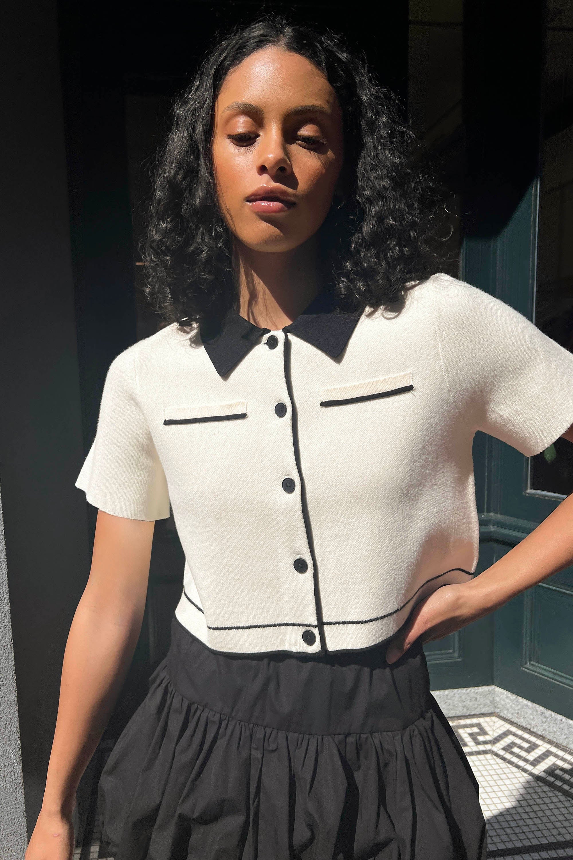 CROPPED KNIT CONTRAST TRIM TOP - Image 12