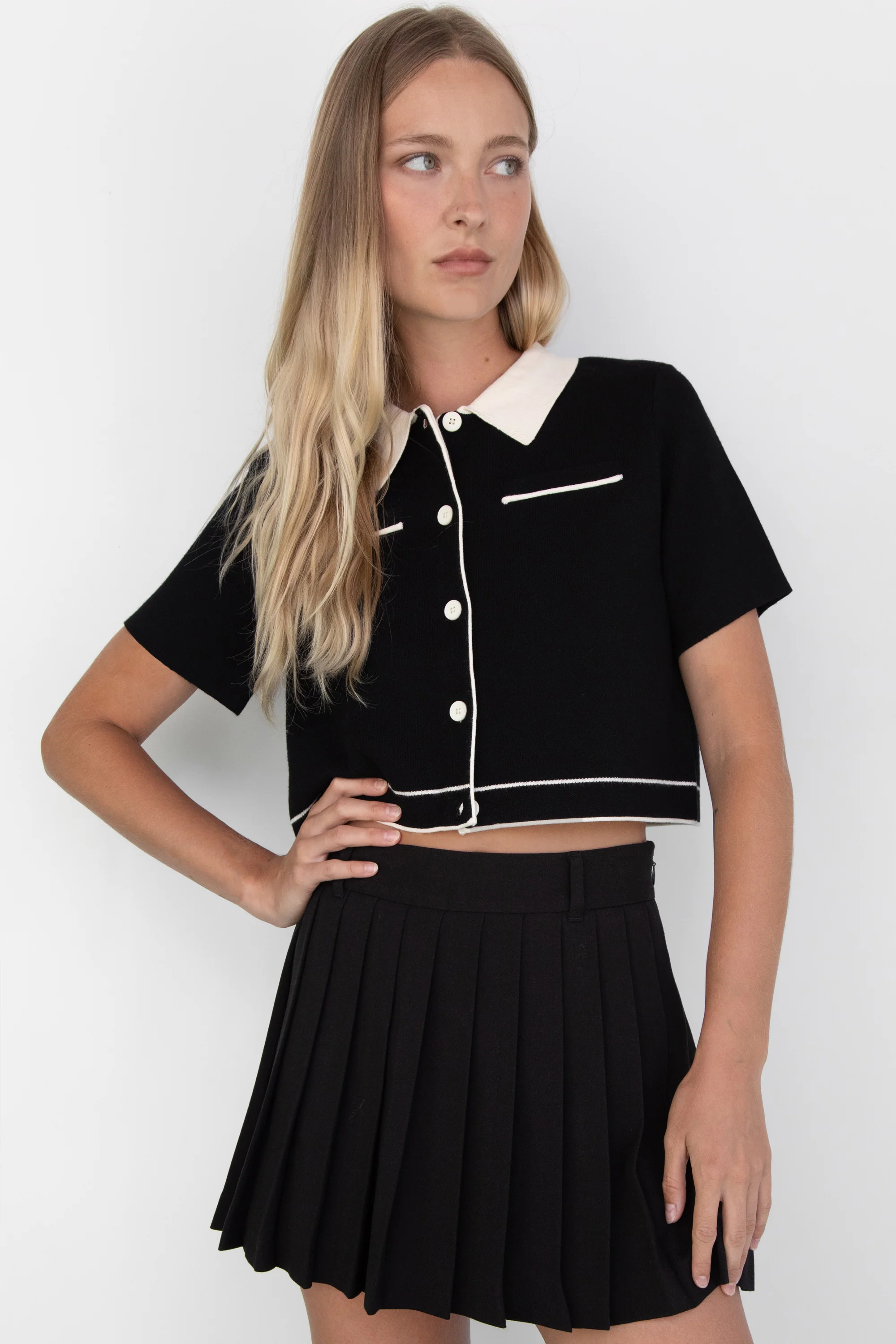 CROPPED KNIT CONTRAST TRIM TOP - Image 3