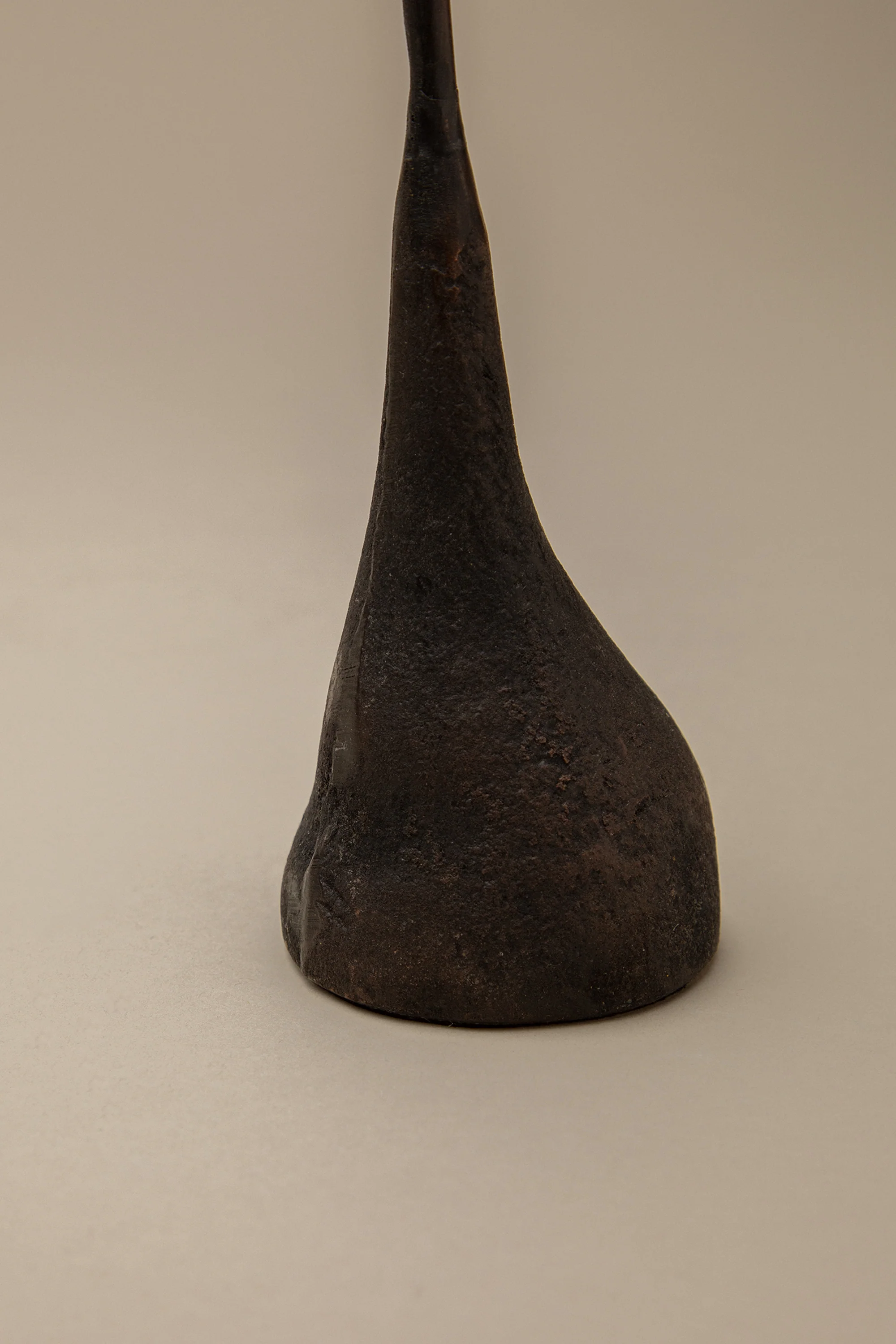 FERRO CANDLE HOLDER - Image 4