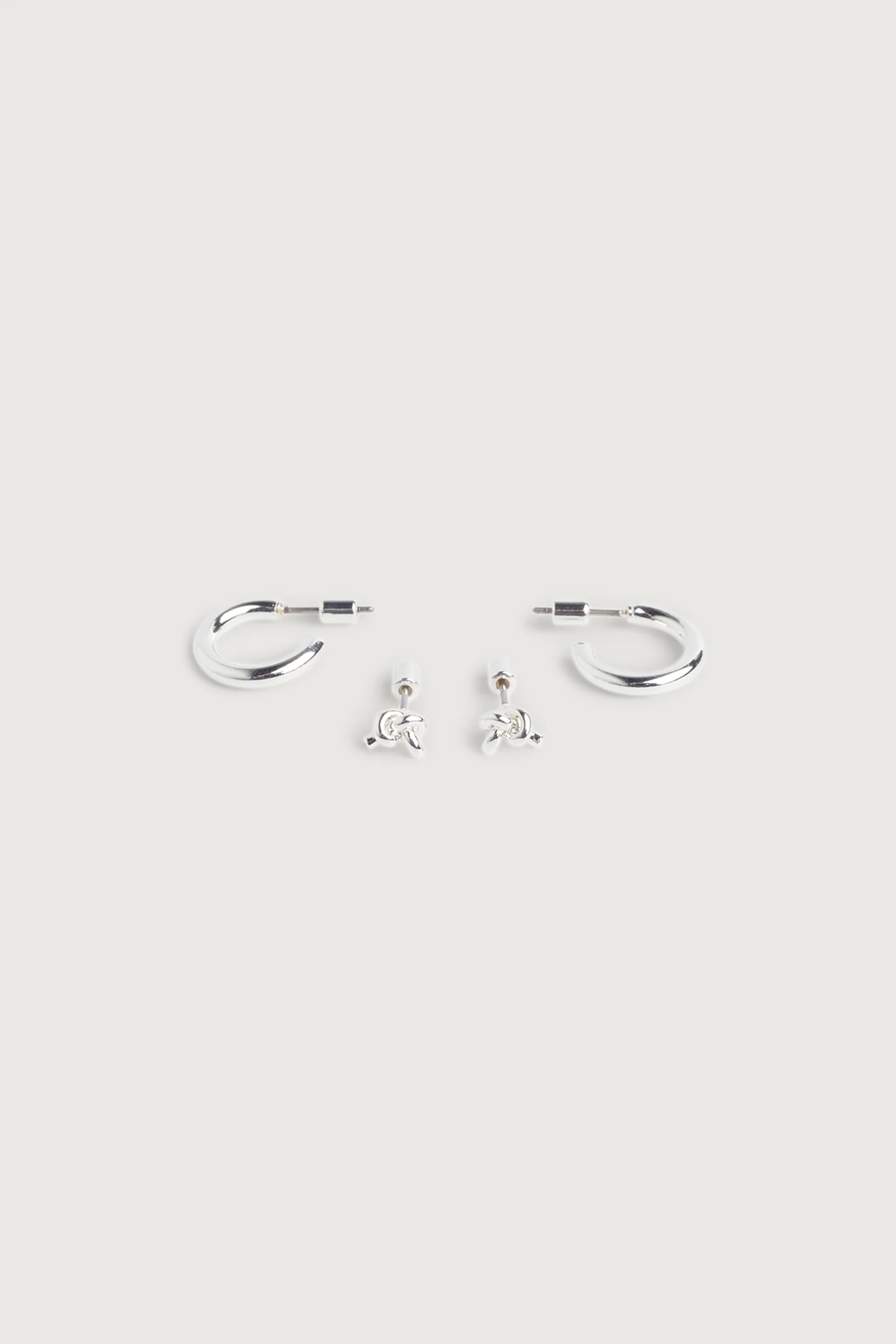 HOOP AND KNOT STUD EARRING SET - Image 4