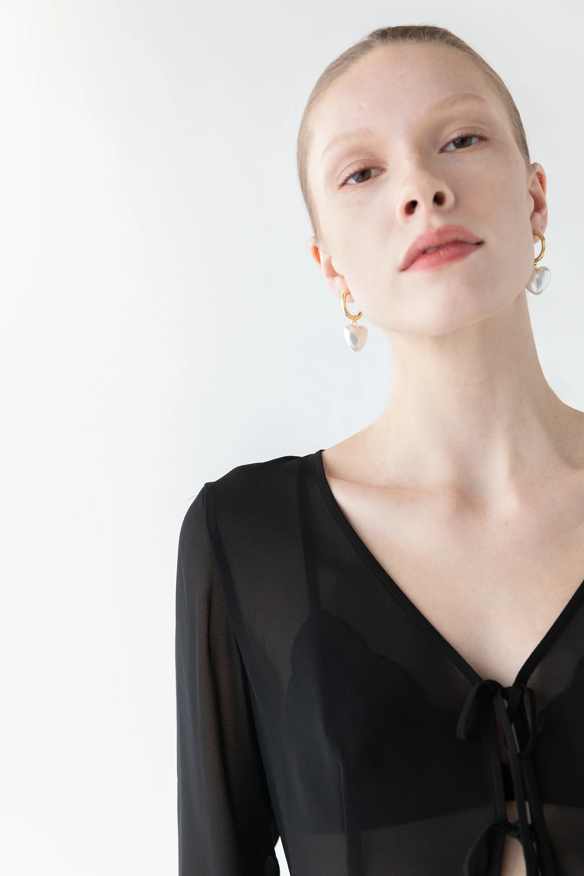 HEART PEARL HOOPS - Image 3