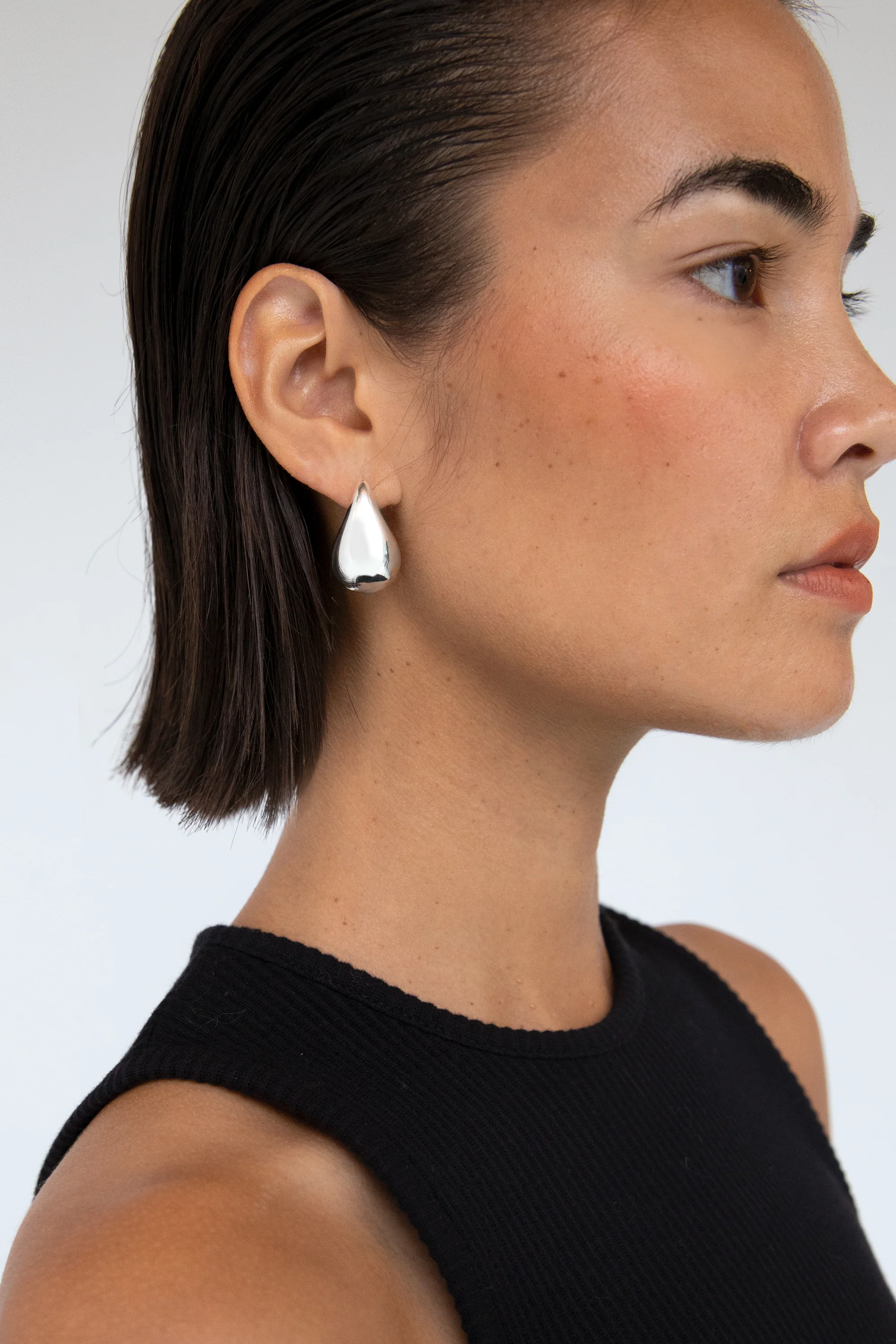 LARGE BUBBLE DROP EARRINGS - Image 6