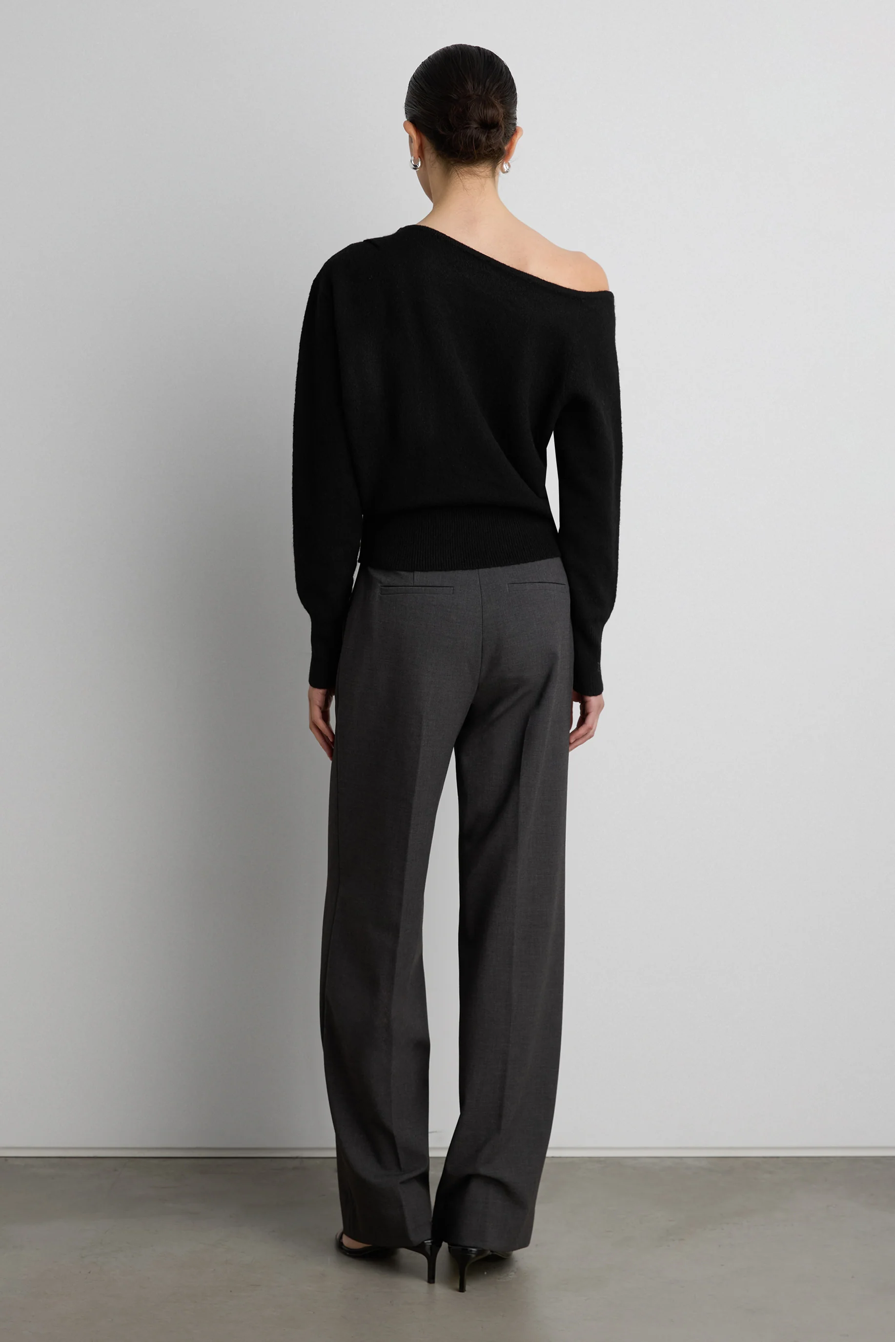 OFF SHOULDER SWEATER - Image 4