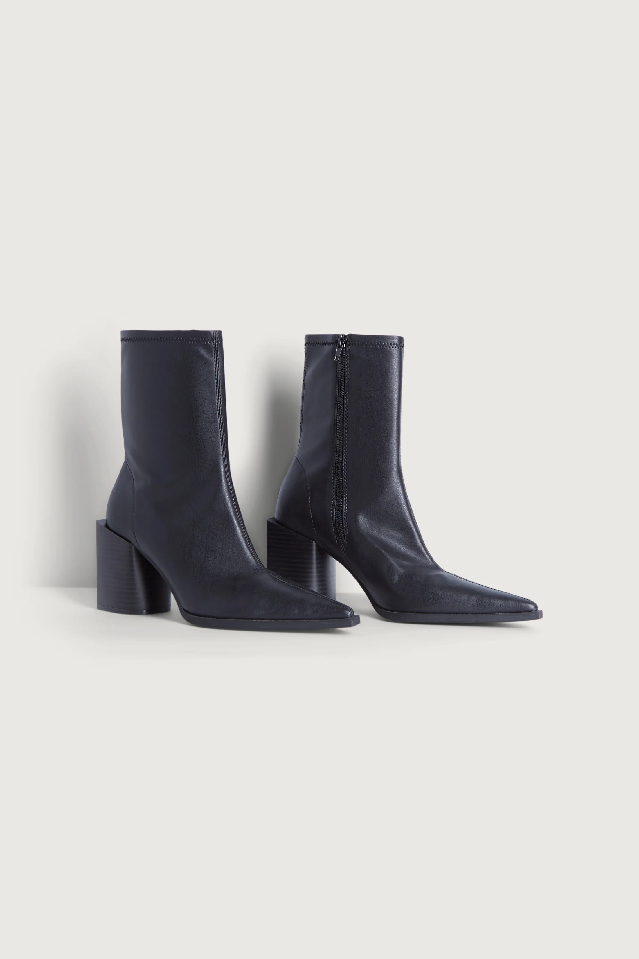 POINTED TOE ANKLE BOOT - Image 12