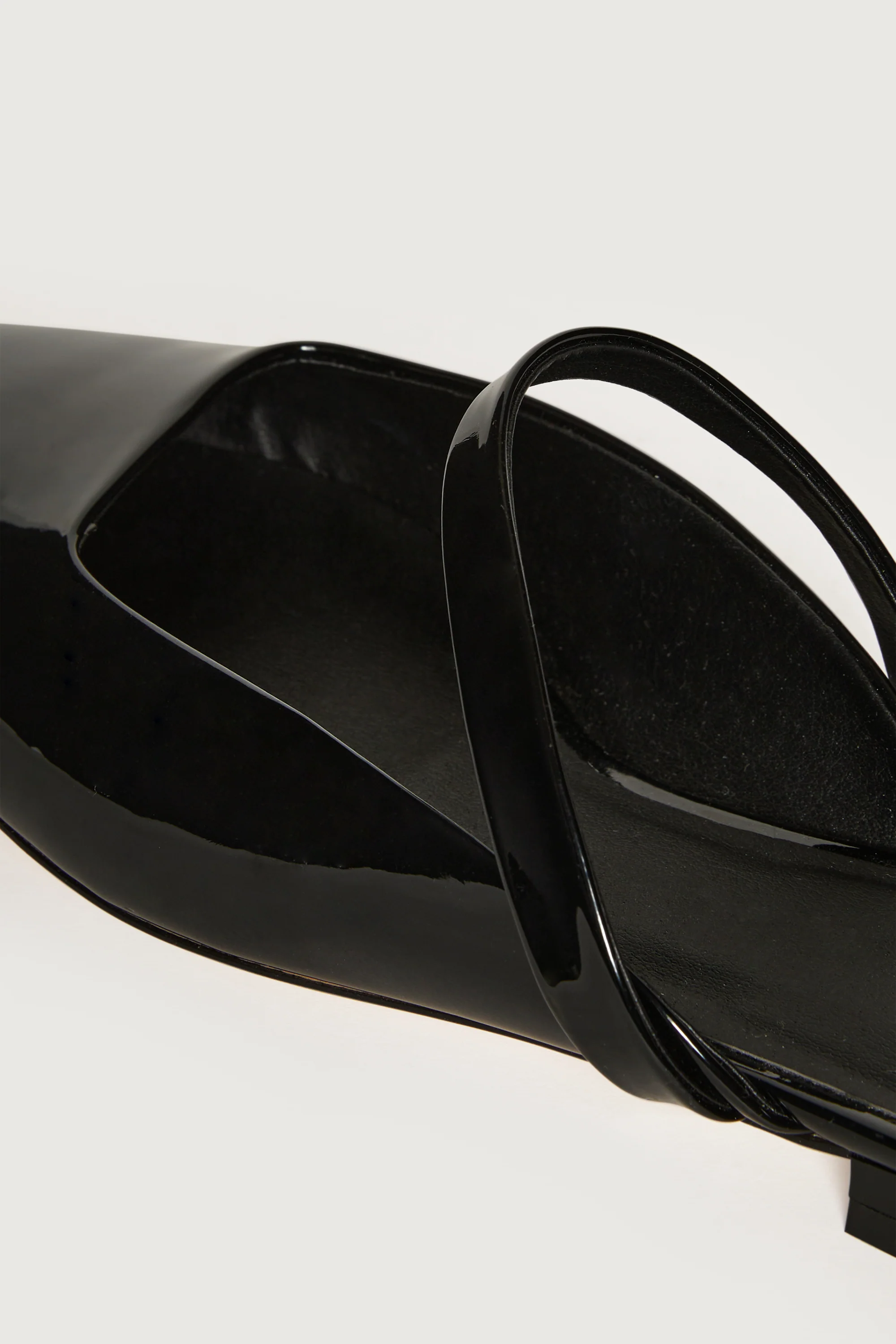 POINTED TOE FLAT - Image 9