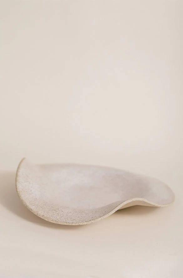 RAYA ROUND PLATTER BY SIN - Image 7