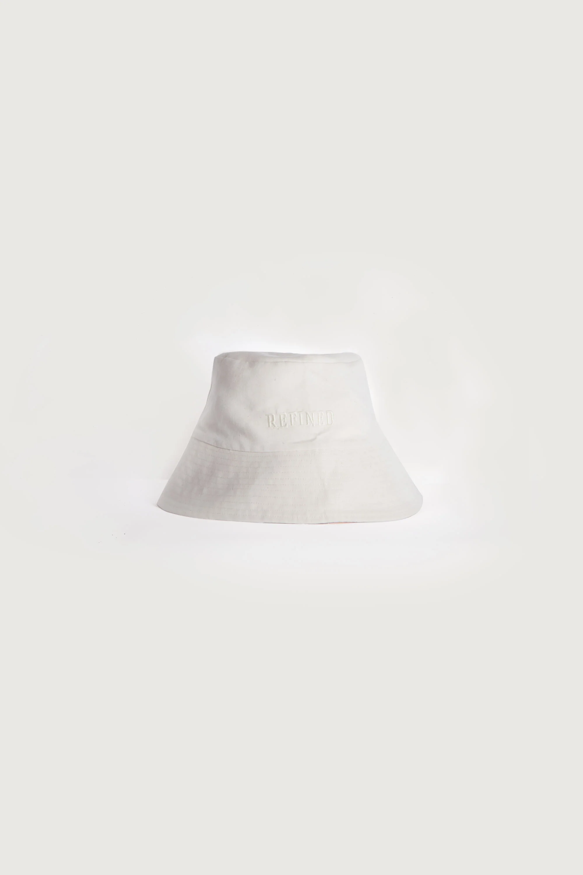 REFINED EMBROIDERED BUCKET HAT - Image 5