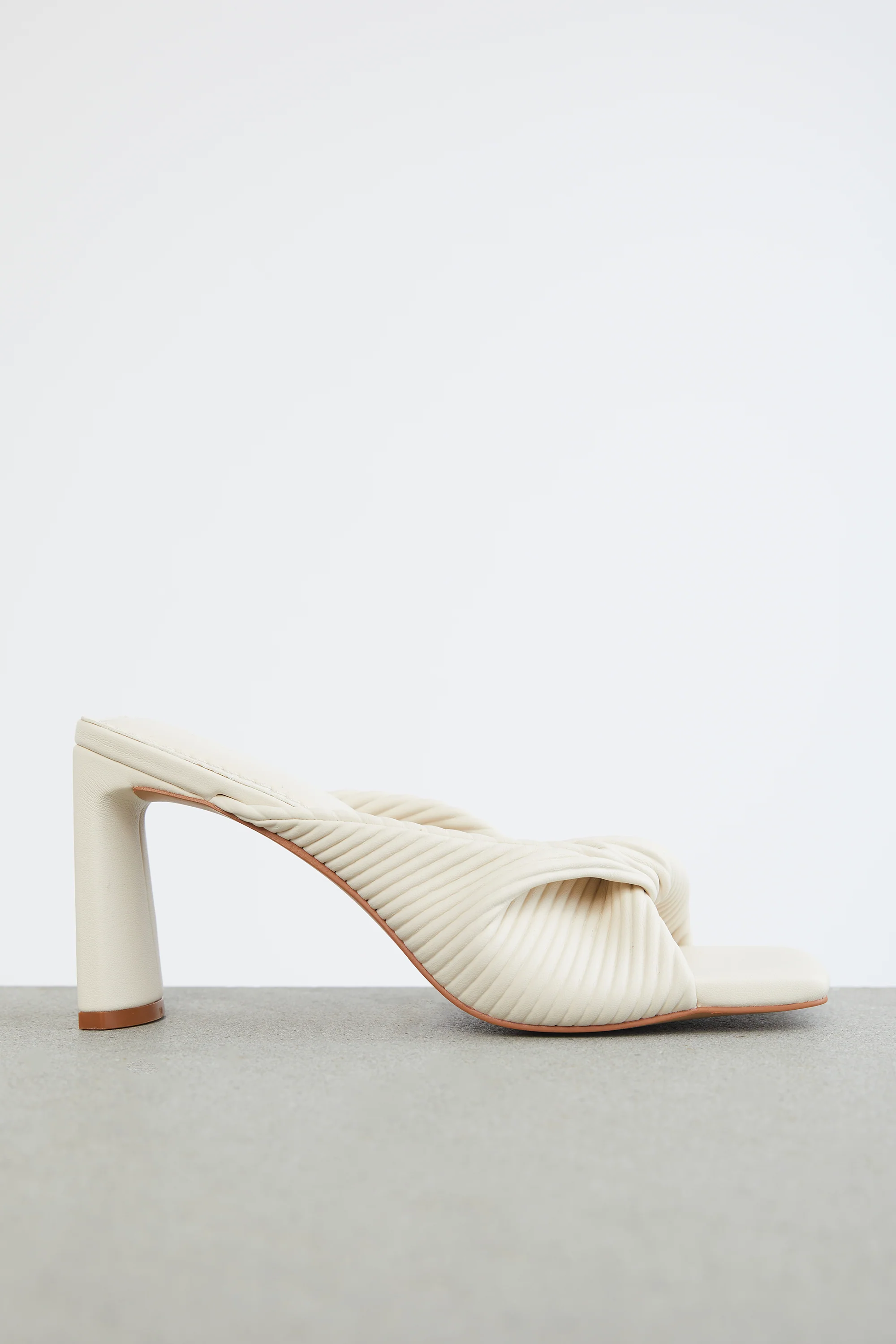 RIBBED TWIST HEELS - Image 5