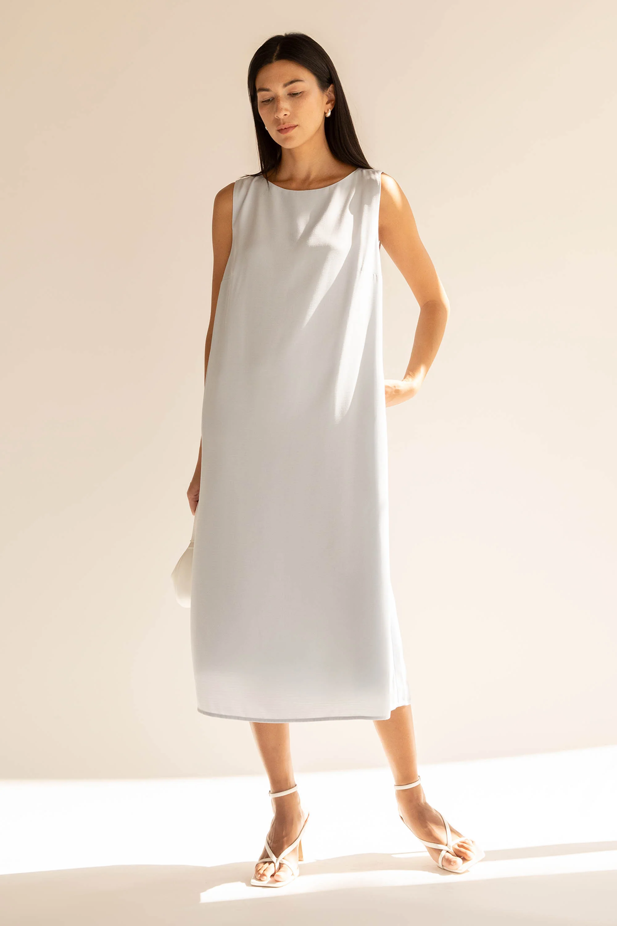 SLEEVELESS MIDI DRESS - Image 3