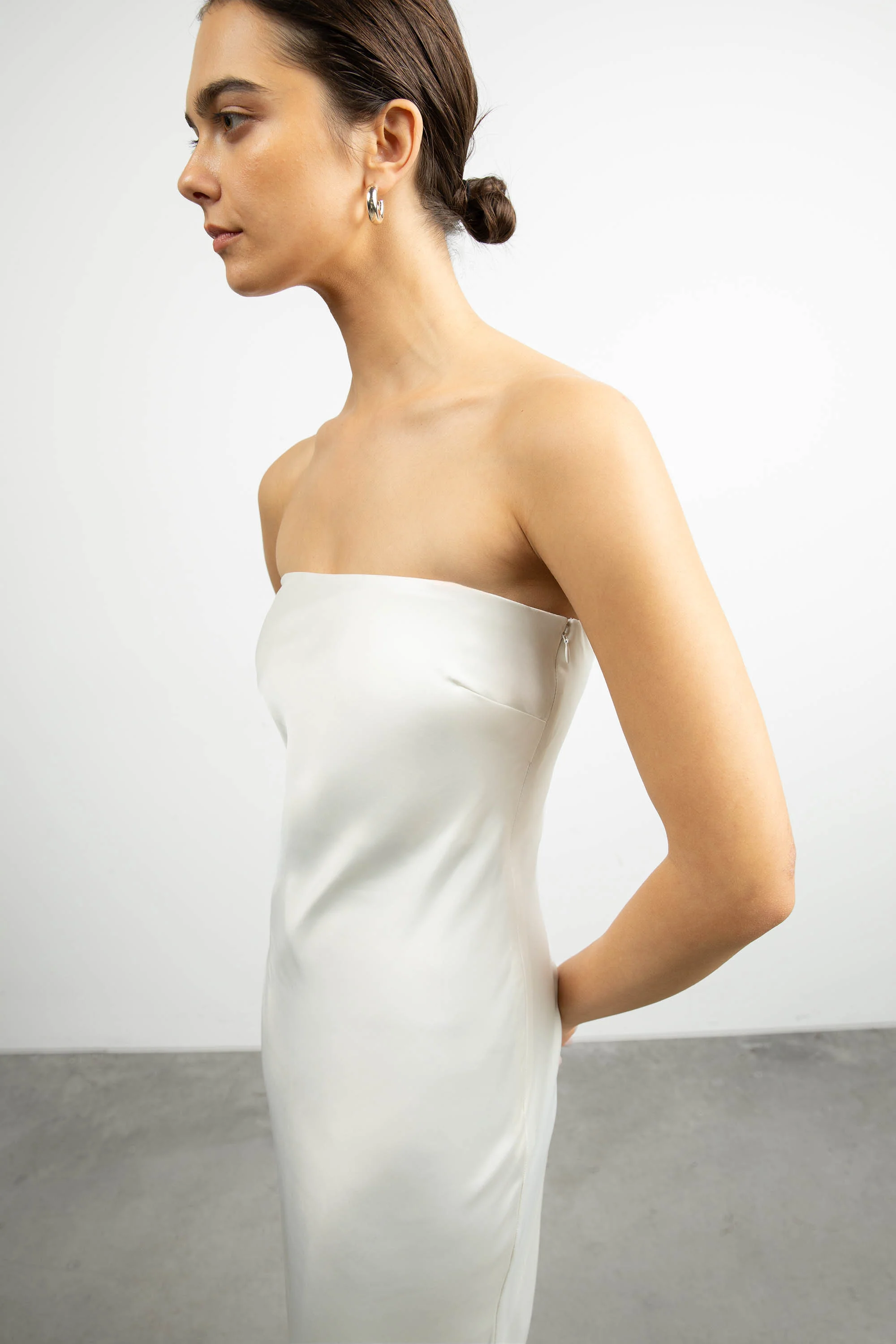 STRAPLESS SATIN DRESS - Image 6