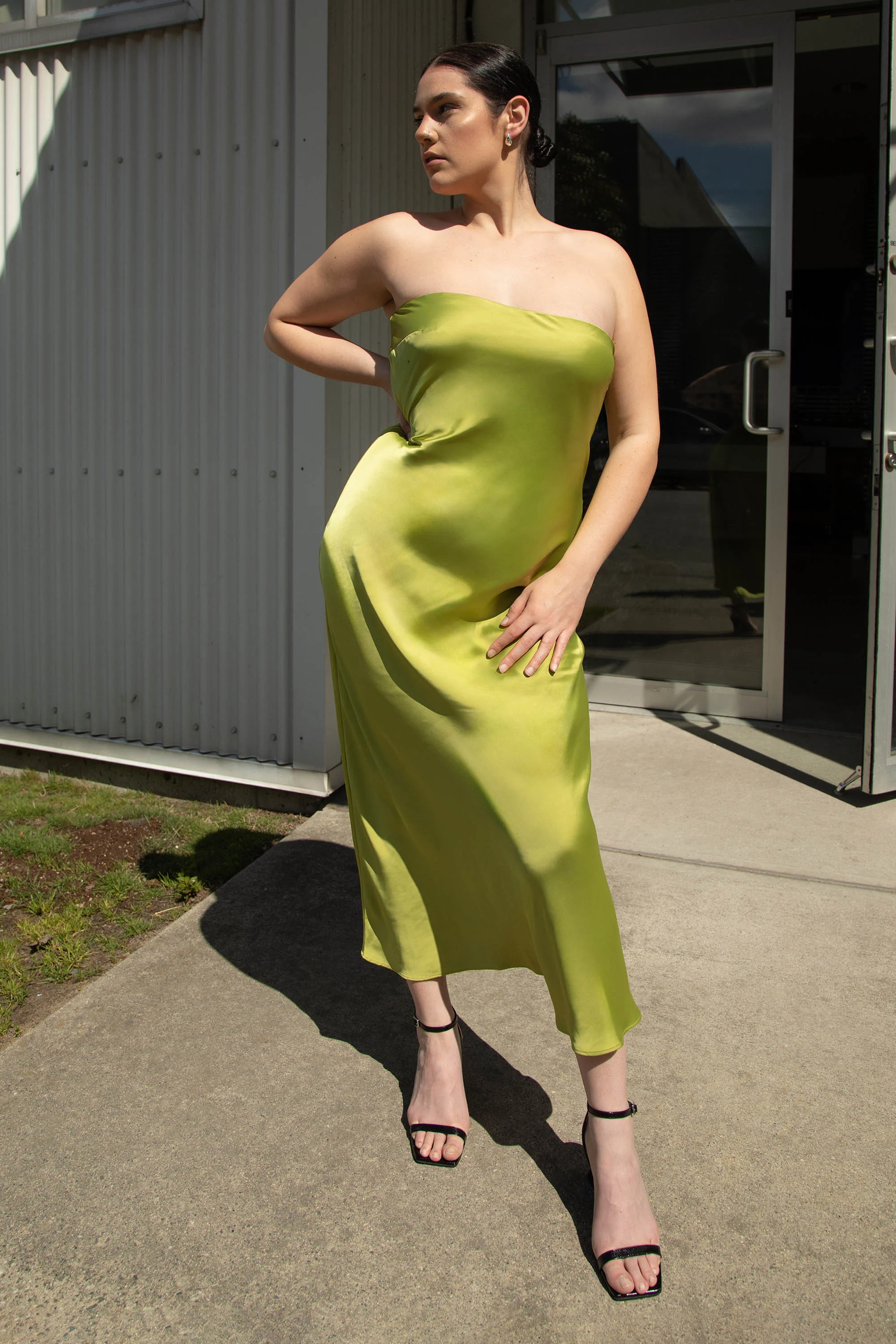 STRAPLESS SATIN DRESS - Image 8