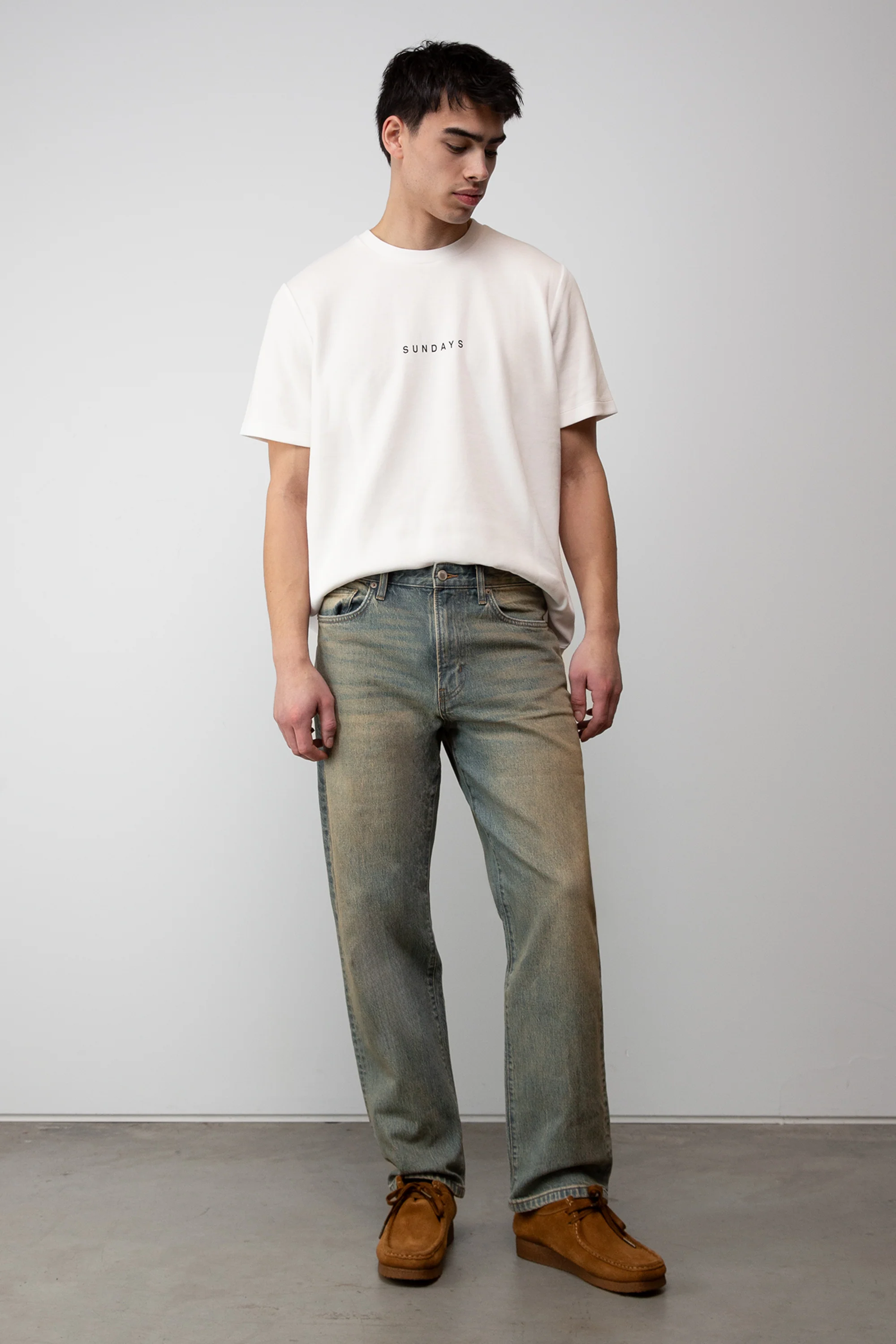 SUNDAY HEAVYWEIGHT CREWNECK T-SHIRT - Image 8