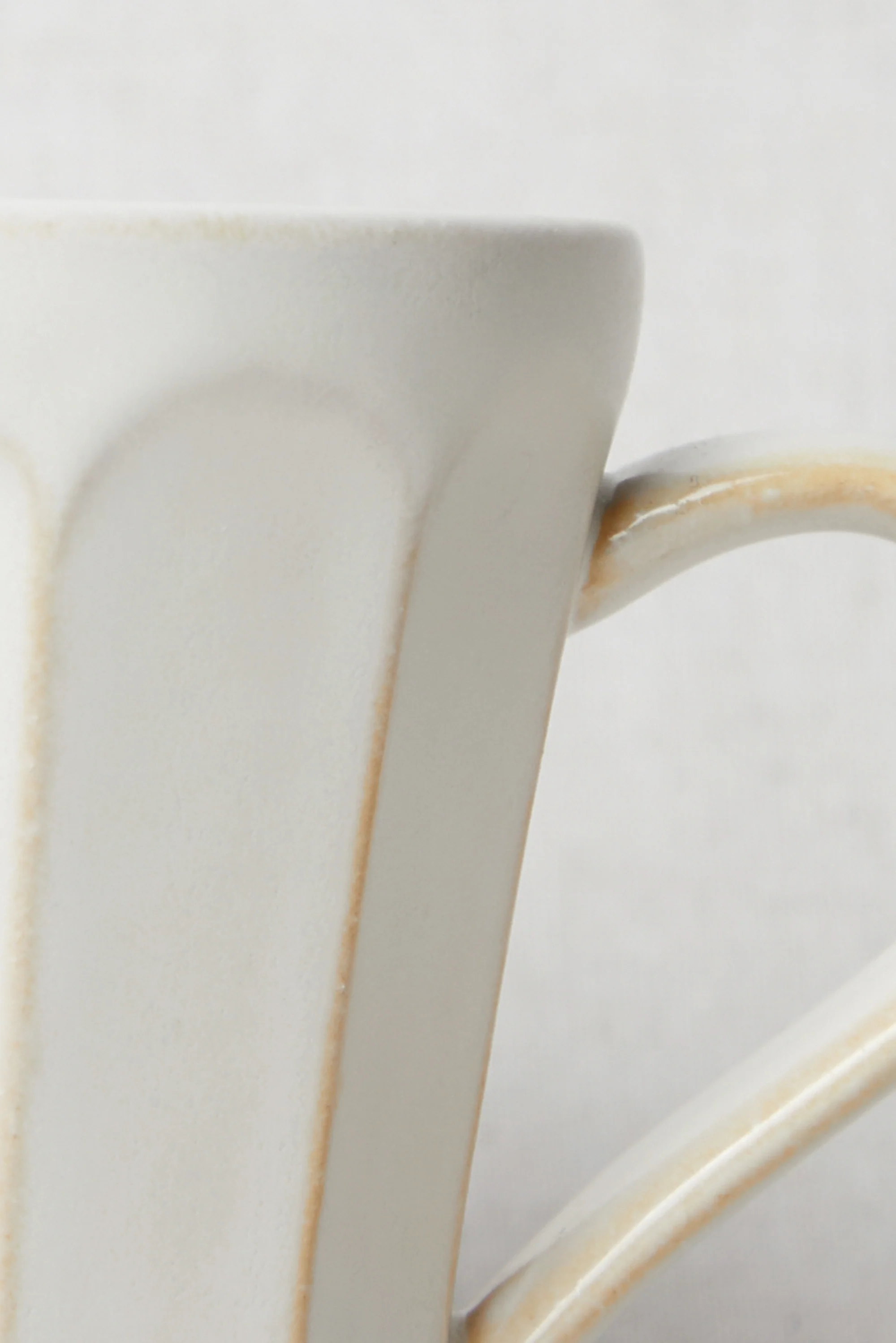 SCALLOPED MUG - Image 6