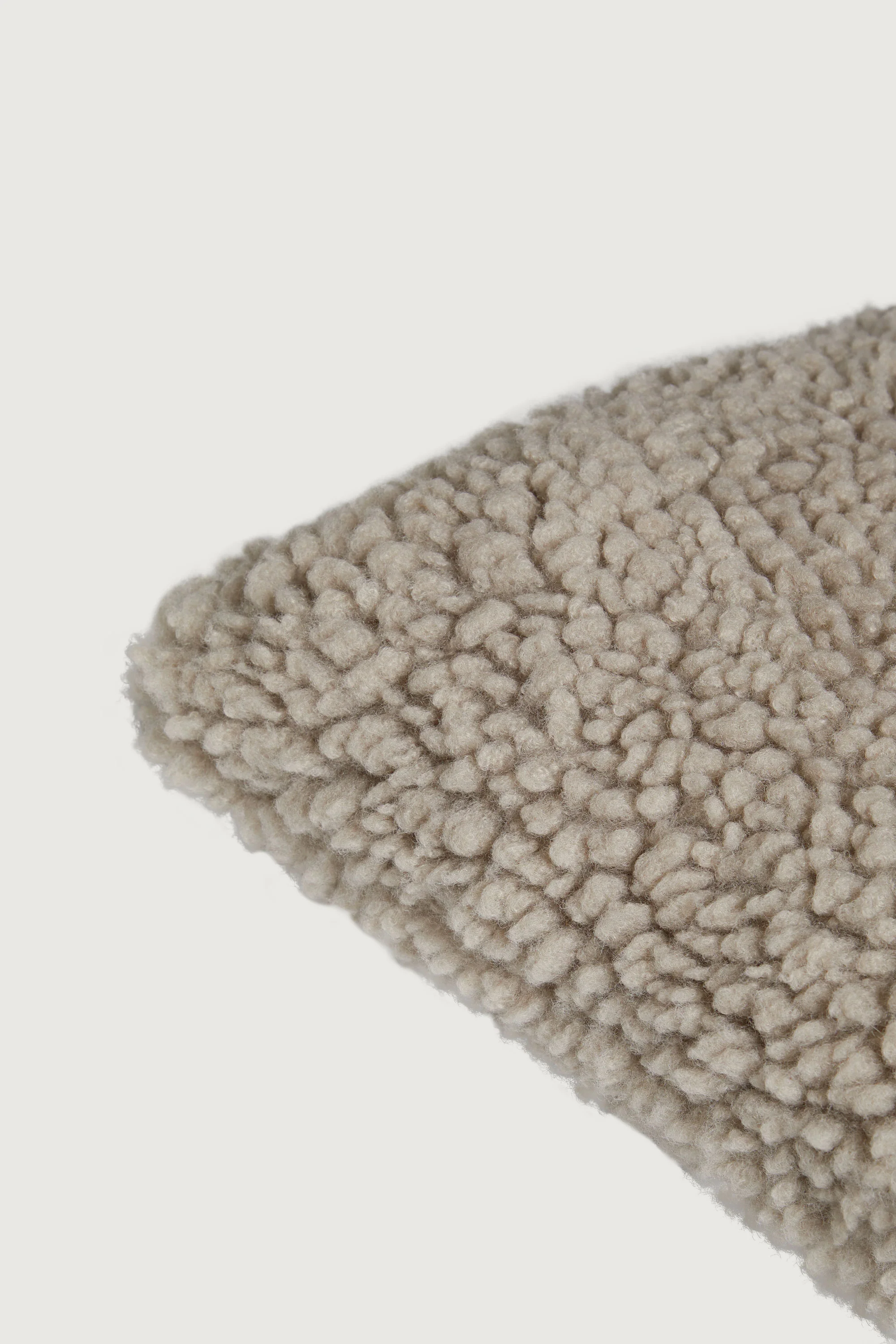 TEDDY CUSHION - Image 8