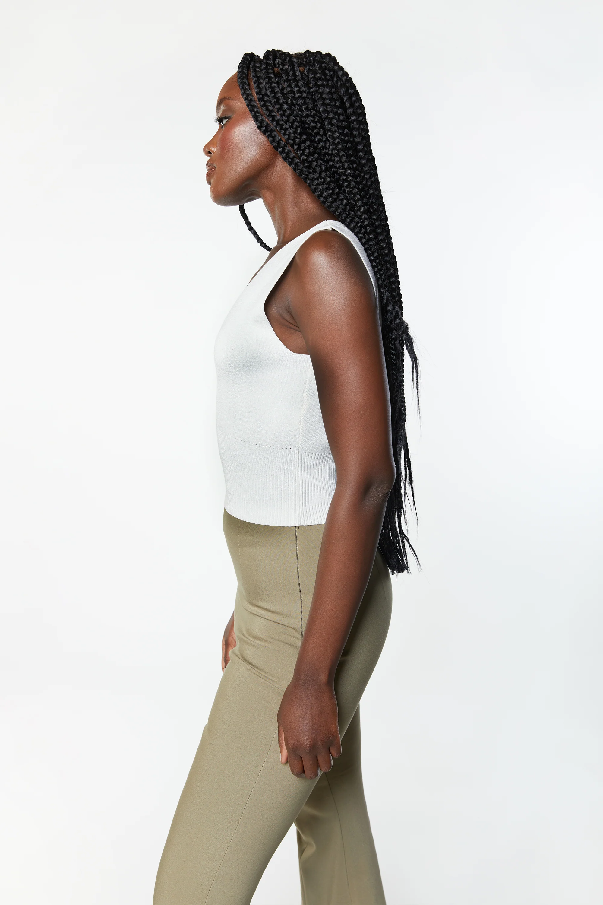 V-NECK SWEATER TANK - Image 6