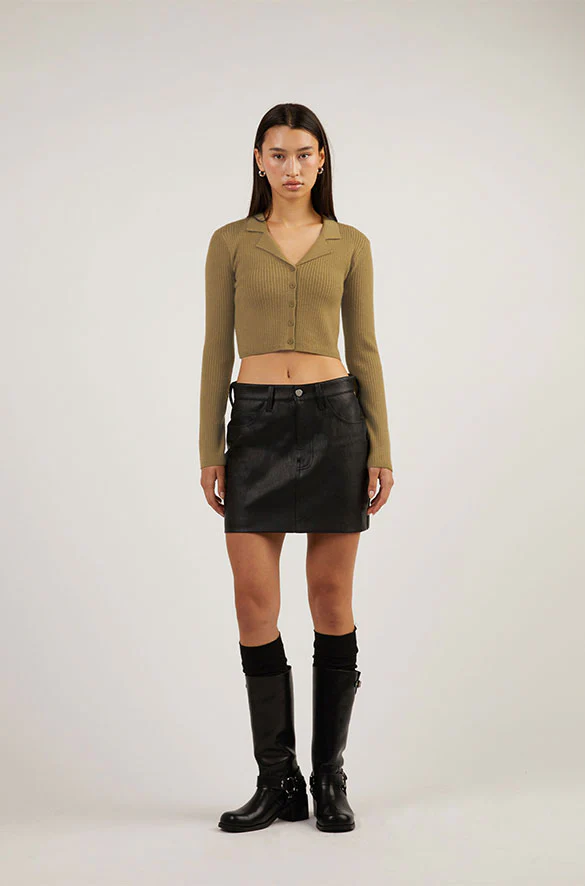 VEGAN LEATHER MINI SKIRT - Image 10